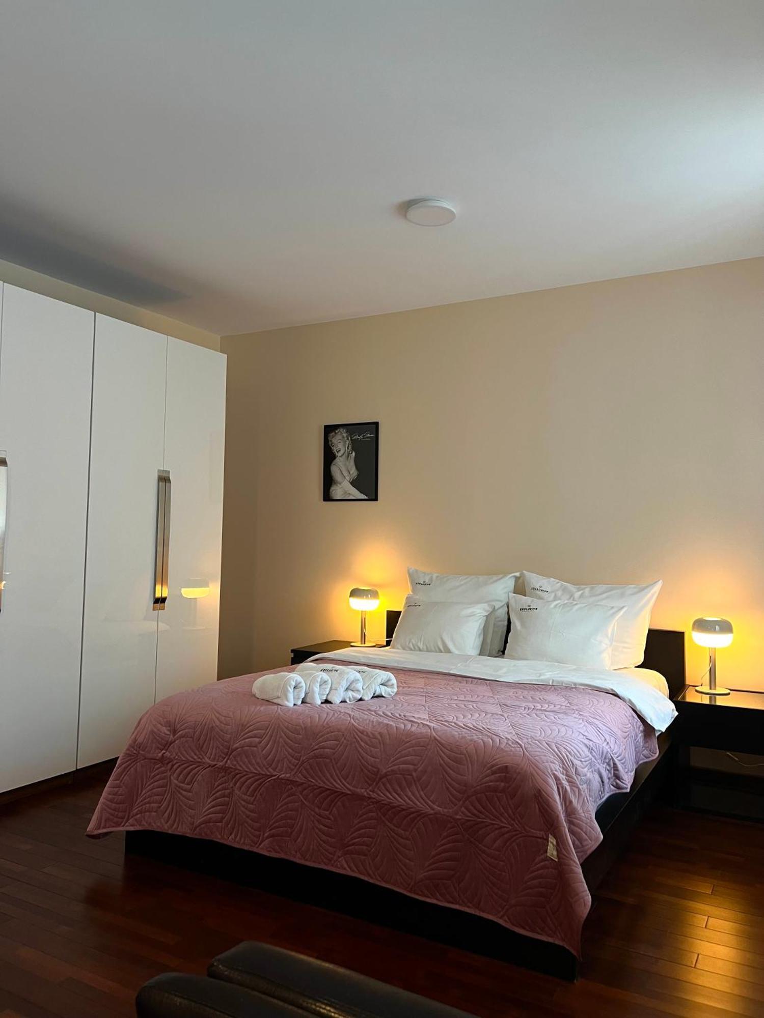 Inqse Warsaw Centre Apartment Bagian luar foto