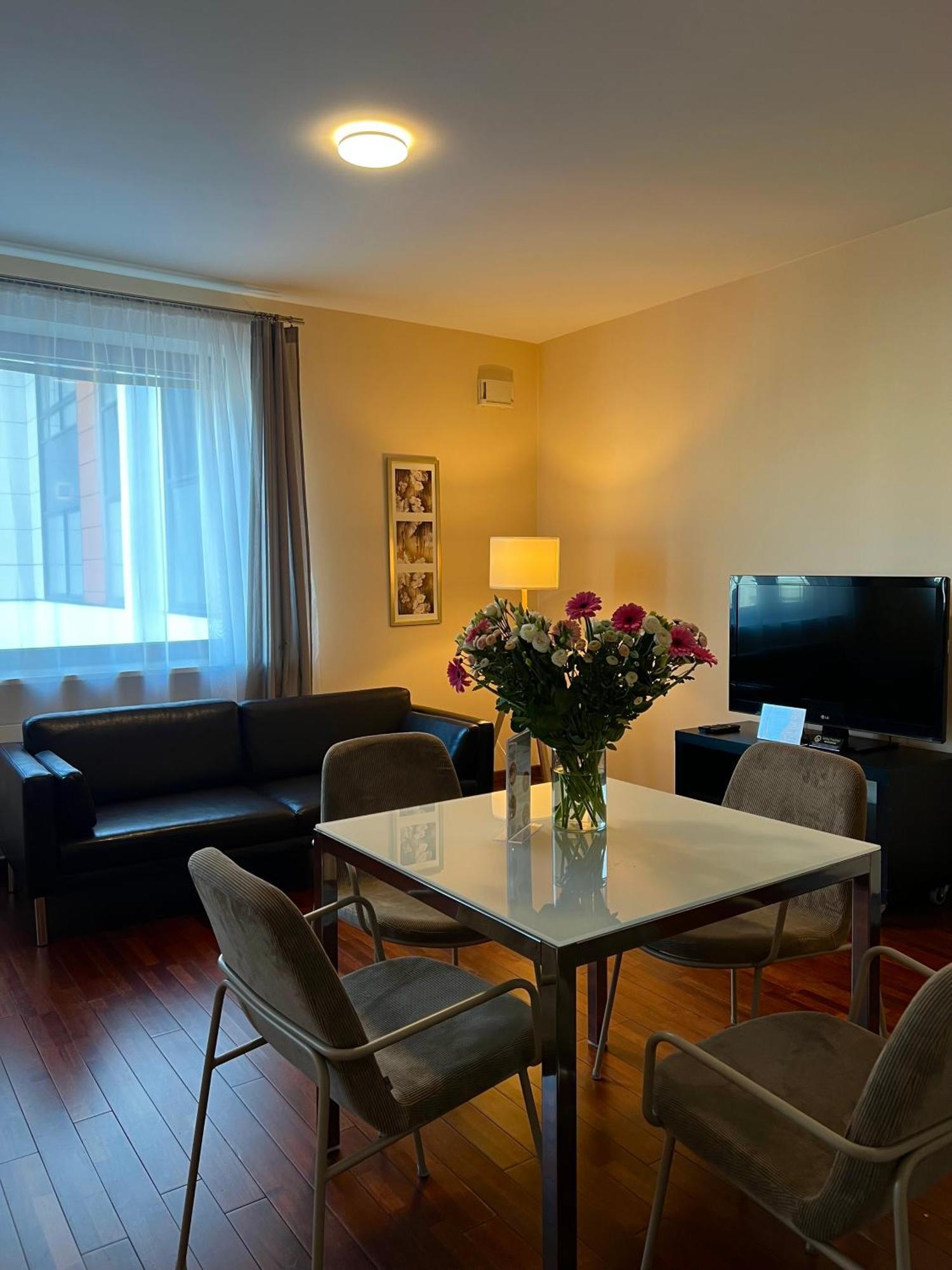Inqse Warsaw Centre Apartment Bagian luar foto